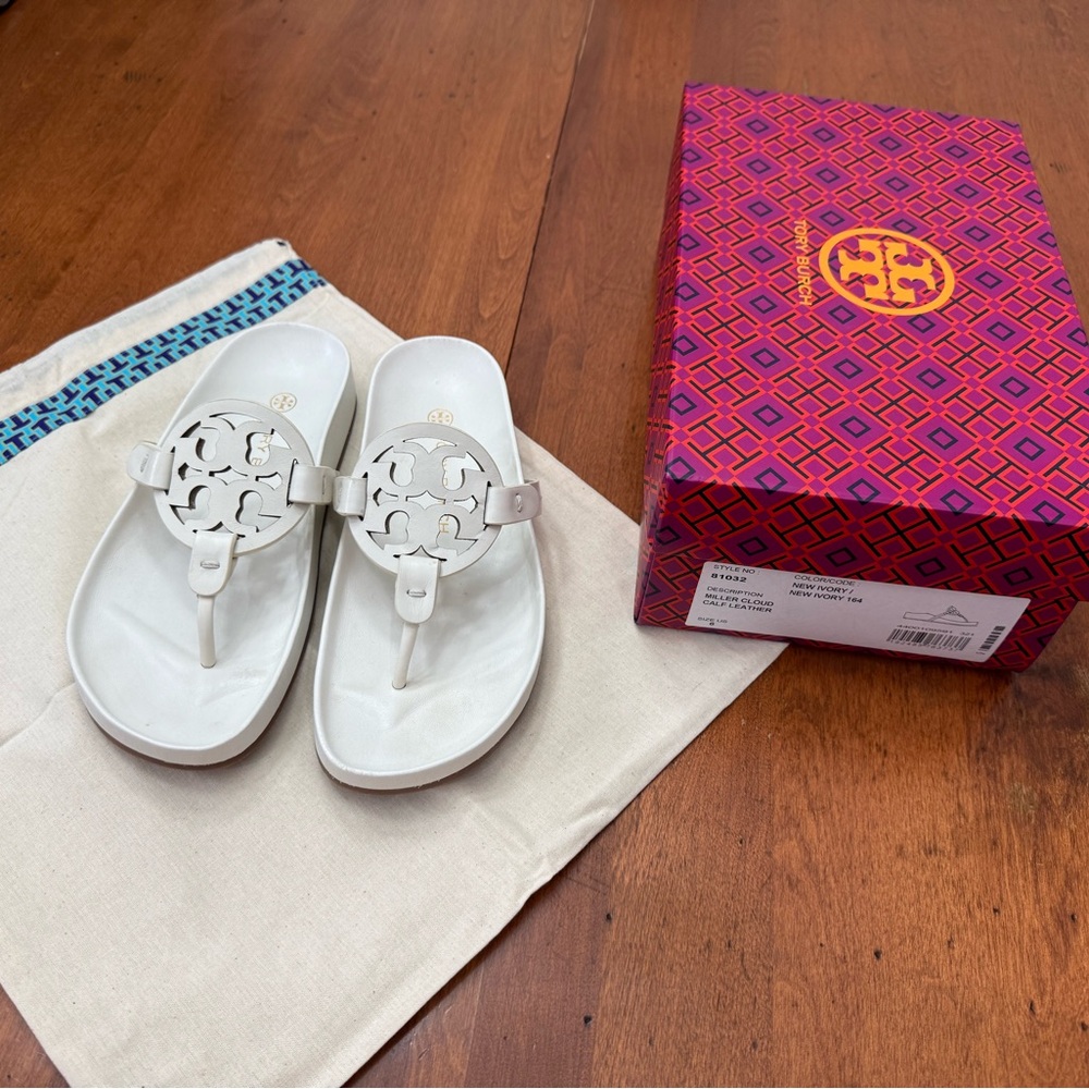 Tory Burch White Leather Miller Cutout Logo Thong Sandals NWT. - Picture 6 of 6
